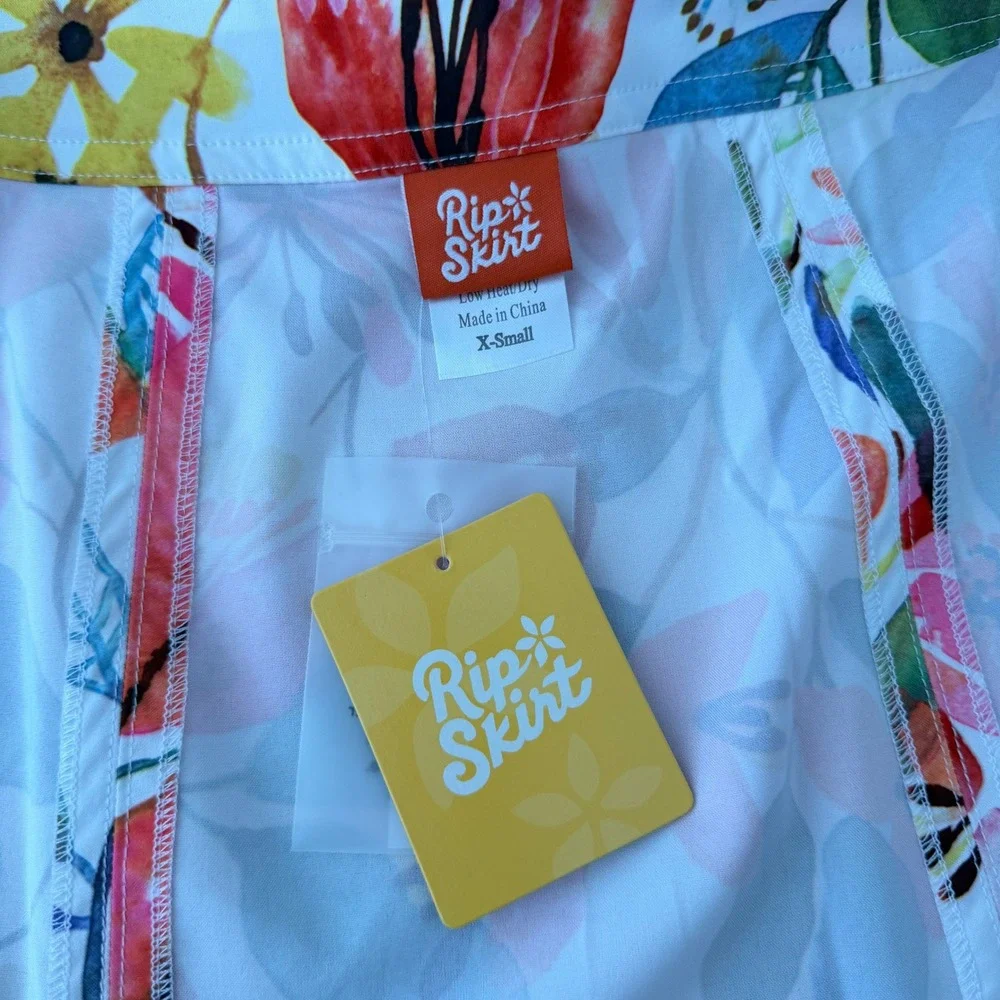 NWT RipSkirt Hawaii Wrap Skirt Floral XS Length 2 Tropical Colorful Beach Resort - Picture 3 of 7